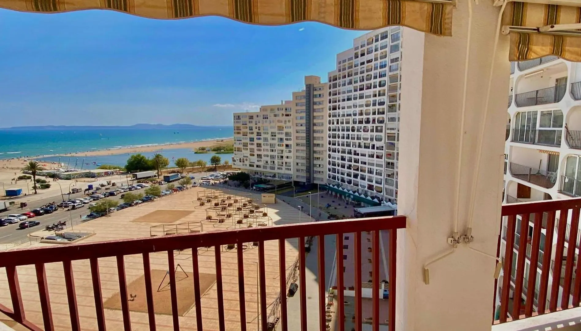 Beachfront 1St Line 56 Sqm 3-5 Persons Delta-Muga Albatross Empuriabrava 0*,  Španělsko