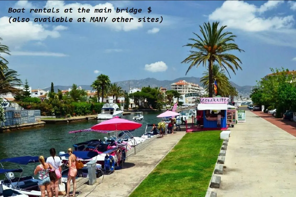 Beachfront 1St Line 56 Sqm 3-5 Persons Delta-Muga Albatross Empuriabrava Apartment