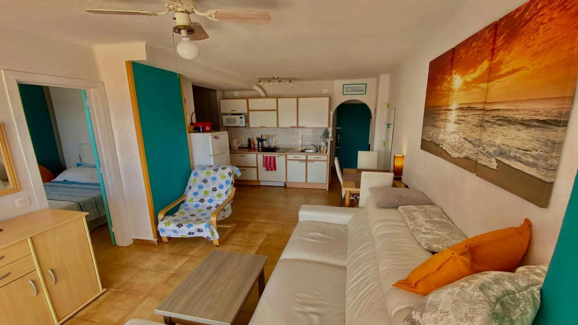 Beachfront 1St Line 56 Sqm 3-5 Persons Delta-Muga Albatross Empuriabrava